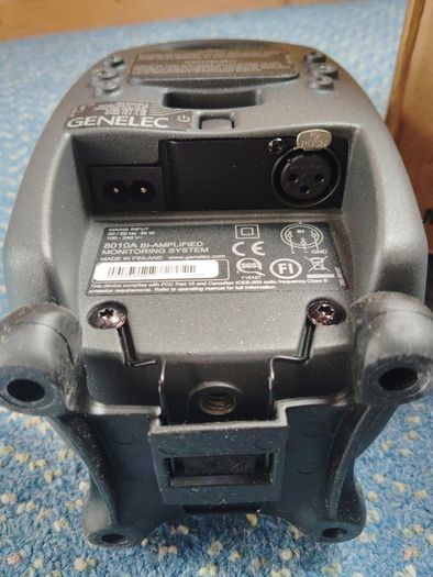 1 Genelec 8010AP-6 Speaker New