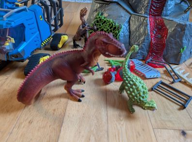 2 x Schleich Sets Dino Volcano & Truck