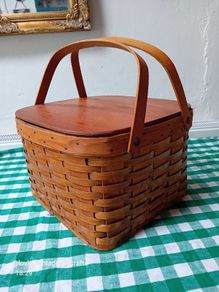 Vintage Picnic Hamper