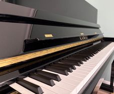 Almost new Kawai K300 Piano