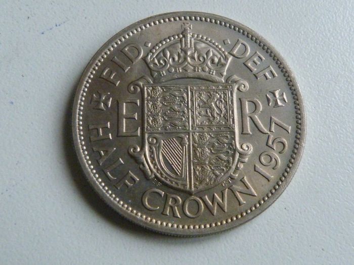 Excellent 1957 halfcrown