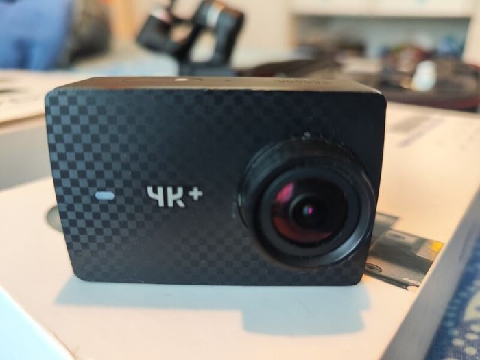 4k YI action camera and gimbals vloger kit