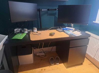 Malm office desk