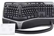 Microsoft Natural Ergonomic Keyboard 4000 UK Layout  Like New Pristine Condition