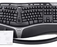 Microsoft Natural Ergonomic Keyboard 4000 UK Layout  Like New Pristine Condition