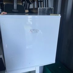 Freezer - compact