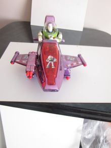 Disney Buzz Lightyear Galactic Cruiser