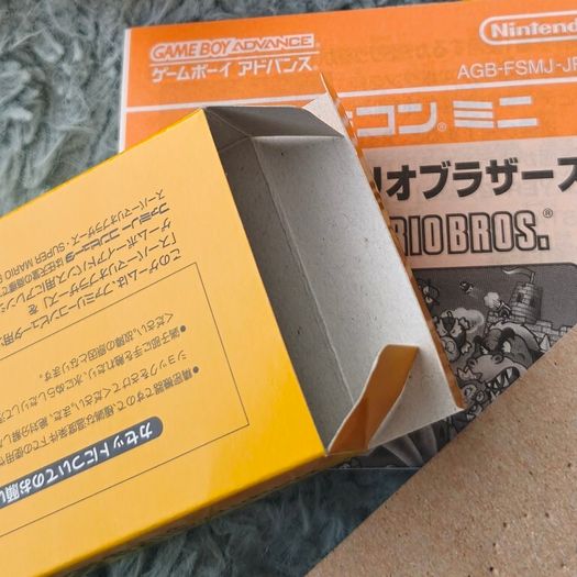 Super Mario Bros. Famicom Mini Nintendo GBA.