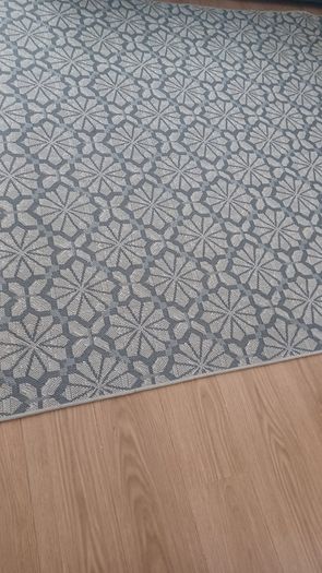 Big carpet