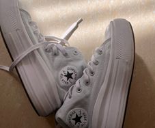 girl plimsoll converse  UK2