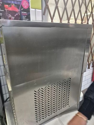 Acai ice-cream machine