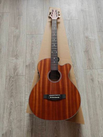 Stagg SA25-ACE-MAHO electro-acoustic grand auditorium guitar