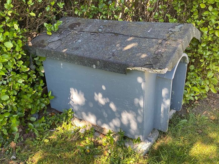 Wooden Dog Kennel