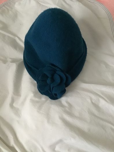 Ladies 100% Wool Hat