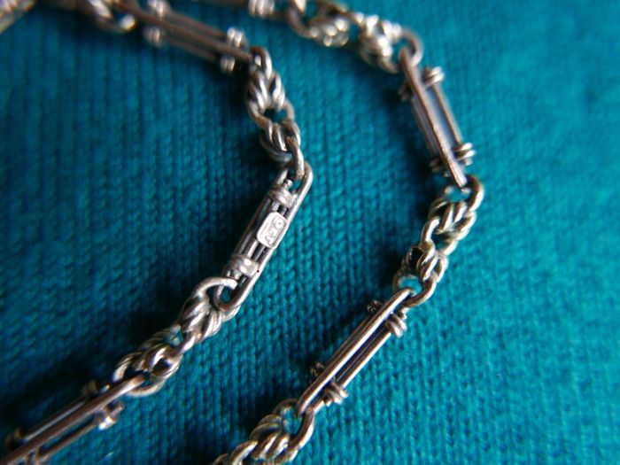 Victorian  heavy real 9 Carat Gold Albert or Necklace Chain with T-Bar length 20" - 24,3g