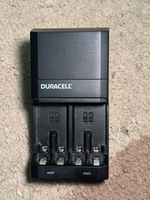 Duracell rapid (45mins) battery charger new