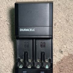 Duracell rapid (45mins) battery charger new