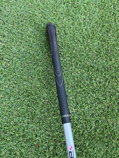 Full set of Taylormade Golf clubs