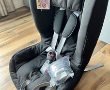 Britax 2 way elite extended rear facing seat