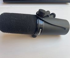 Shure SM7B with rode desk mounted boom
