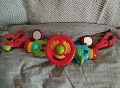 Toy steering wheel