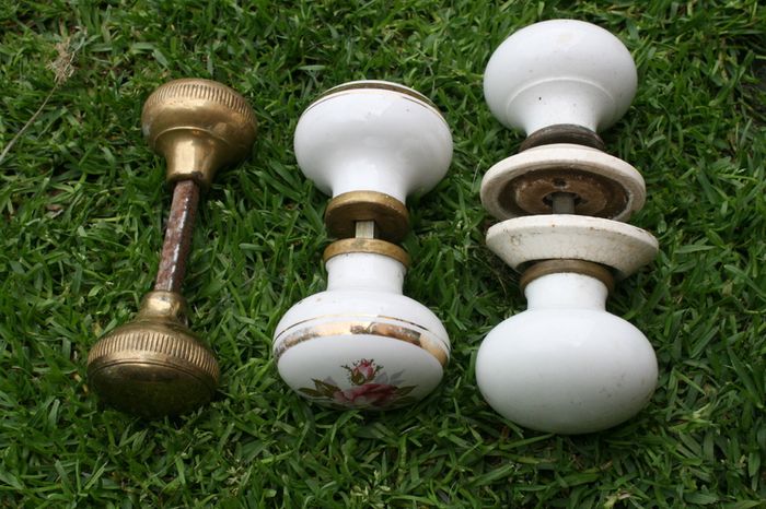 vintage door handles 25 each