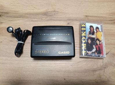 Casio W-885 Personal Mini Stereo cassette player.
