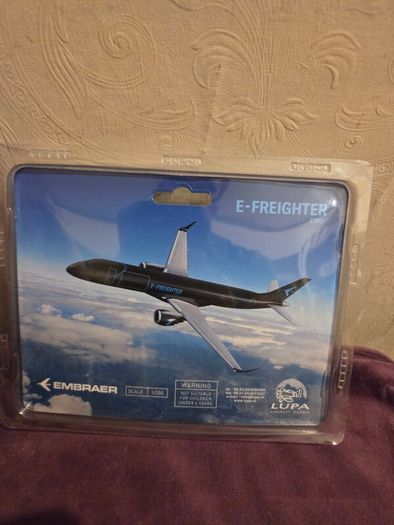 Brand New Embraer E-Freighter E190 Scale Model