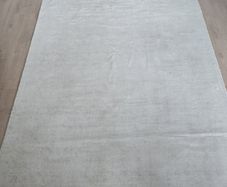 Large Cream Rug 190x290cm
