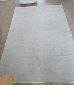 Large Cream Rug 190x290cm