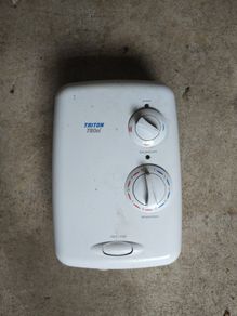 shower Triton t80si for parts