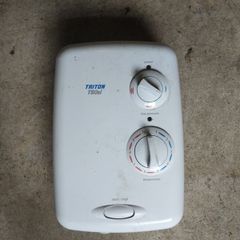 shower Triton t80si for parts