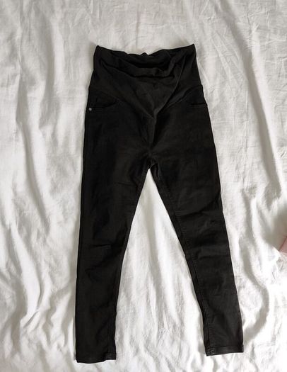 Maternity clothes