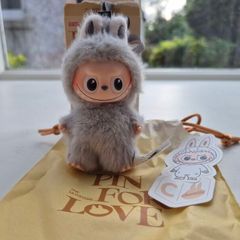 popmart labubu the monsters pin for love Letter C