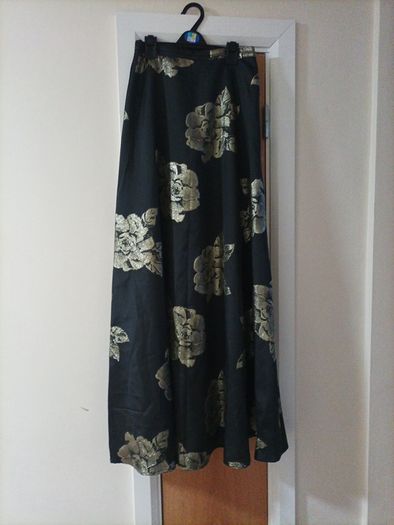 Maxi skirt