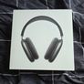 Airpods Max Space Grey MINT condition. Hardly ever used Image 2