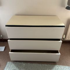 Free chest of drawers
