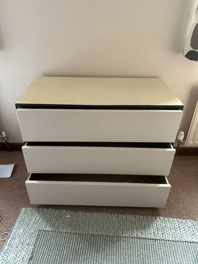 Free chest of drawers