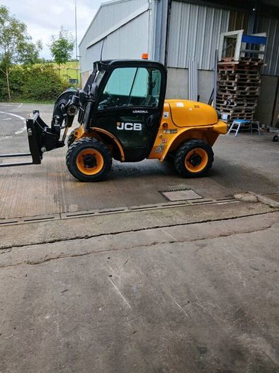 Jcb 520_40