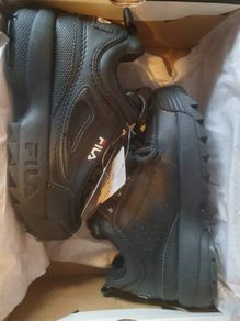 Kids Fila runners size 11 black