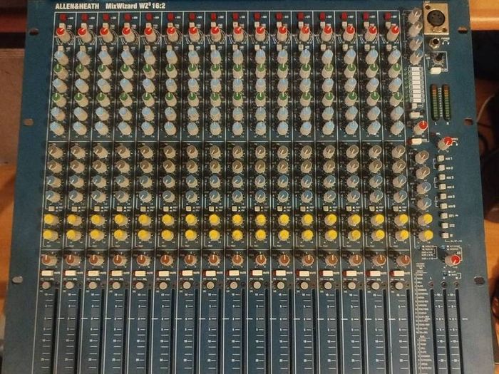 Allen and Heath Mix Wizard 16:2