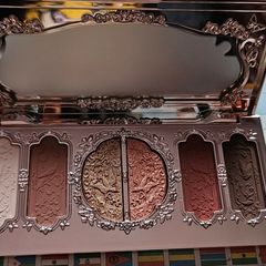 Flower Knows Butterfly Cloud Collar Collection Embossed Eyeshadow Palette in 01 Terracotta Brick