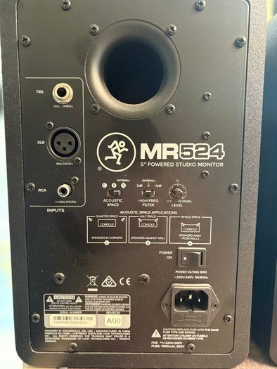 Mackie MR524 Studio Monitors Speakers - PAIR with Mackie BIG KNOB controller!