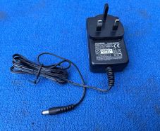 Huawei Hw-120100b1w 12v 1a Mains Adaptor