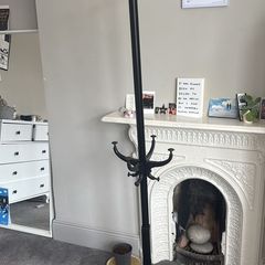clothes rack