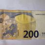 200 Euro bank note Image 2