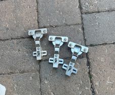 cabinet hinges