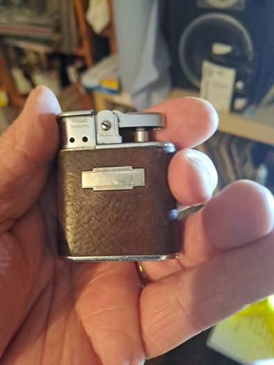 Vintage Ronson Whirlwind Lighter.