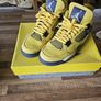 Air Jordan 4 Retro Lightning Image 3