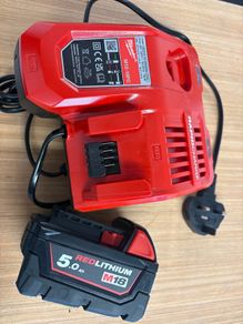 Milwaukee Fast charger new